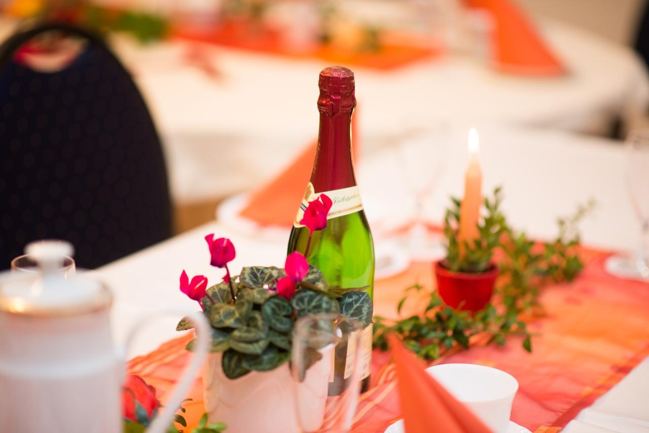 Gaestehaus Villa Rose Durrrohrsdorf エクステリア 写真