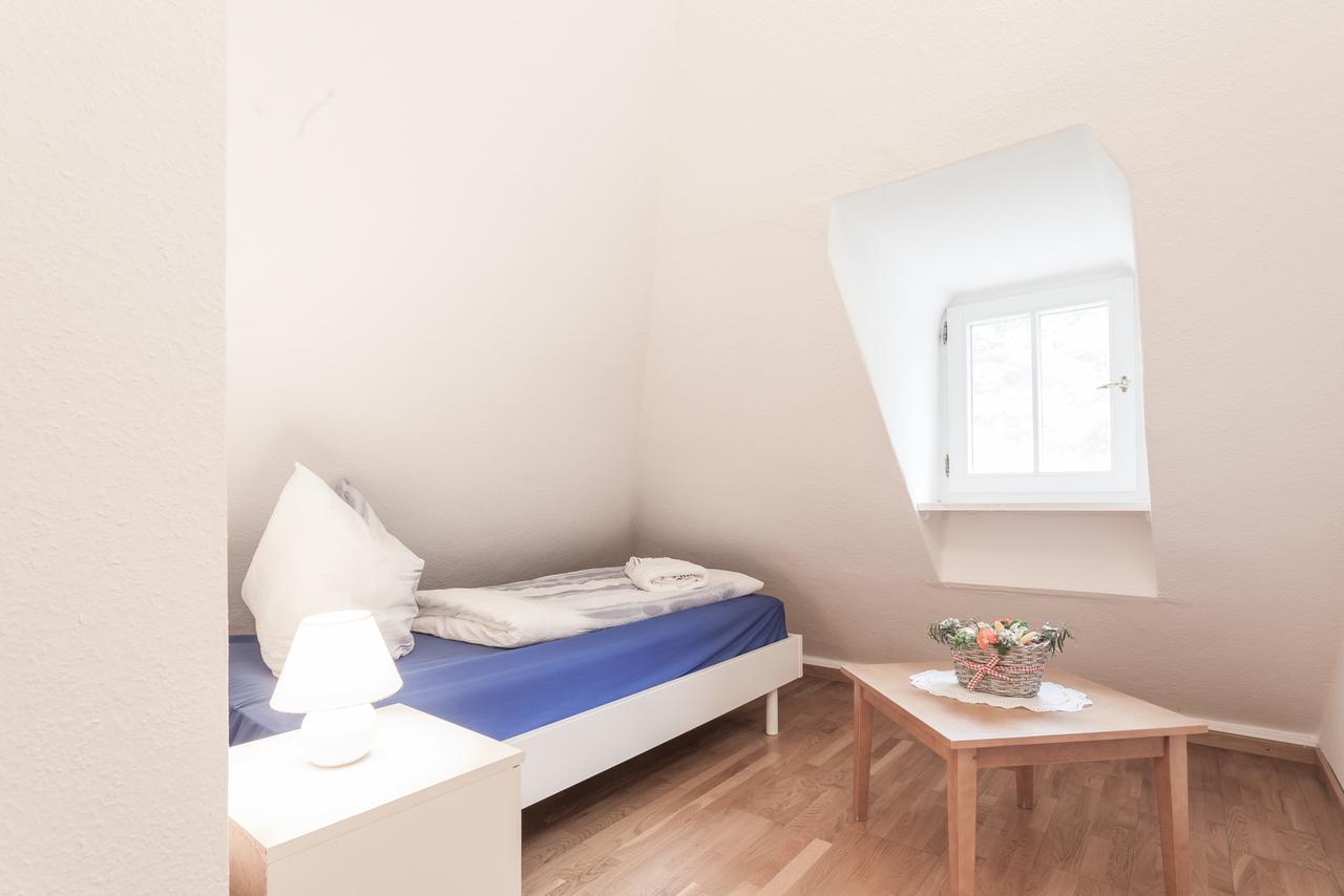 Gaestehaus Villa Rose Durrrohrsdorf 部屋 写真